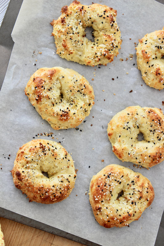 Low carb keto everything bagels - HomeEc@Home
